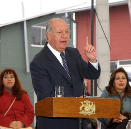 Entrega de Viviendas en San Bernardo