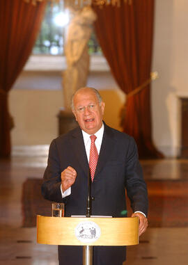 Presidente Ricardo Lagos Conversa Telefónicamente con Presidenta Electa Michelle Bachelet