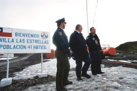 Visita instalaciones Base Frei y Villa Las Estrellas - Antártica