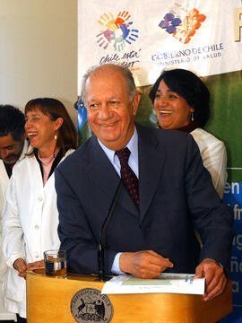 Presidente Lagos Recibe Balance Campaña De Invierno 2005