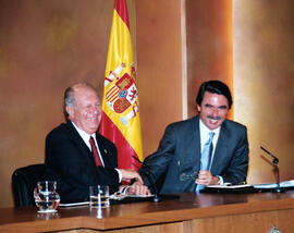 Encuentro ampliado de ambos Presidentes y Conferencia de prensa