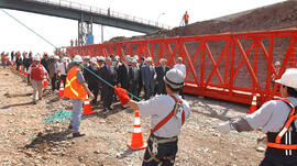 Visita a obras de construcción de la Autopista Central