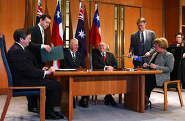 Reunión Presidente Lagos Con Primer Ministro de Australia