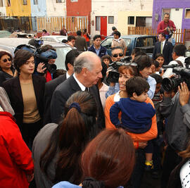 Presidente de la República Visita la Poblacion Matilla II