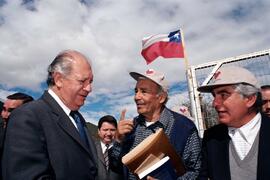 Encuentro con agricultores y da a conocer programa de apoyo al riego