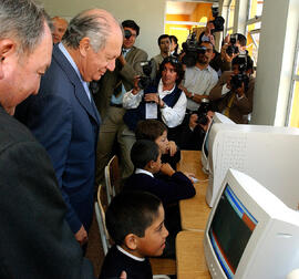 Inauguración Escuela Básica Cuyuncaví