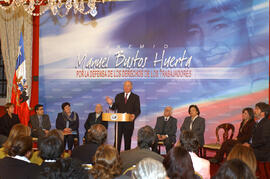 Entrega Premio Manuel Bustos Huerta - año 2004