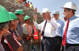 Visita del Presidente de la República a obras del colector de aguas lluvias Panamericana Norte