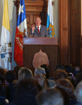 Lanzamiento de Centro de Geriatría UC-OMS