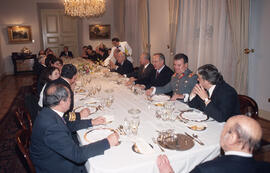 Cena a integrantes Mesa de Diálogo