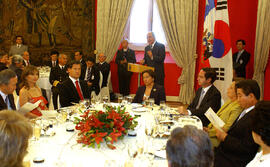 Conferencia de Prensa Conjunta y Almuerzo en Honor al Presidente de Corea