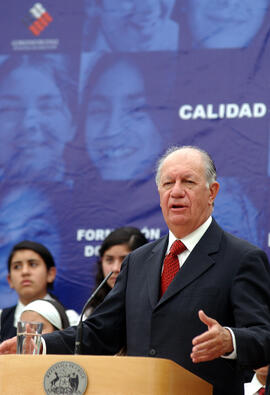 Inauguración del Año Escolar 2004