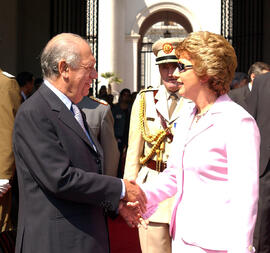 Primer Mandatario Ricardo Lagos, recibe a la Presidenta de Irlanda, Mary McAleese