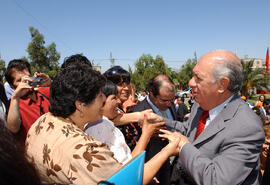 Encuentro con Beneficiarios del Programa Chile Califica