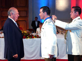 Cena en Honor a Graduados de las Fuerzas Armadas Carabineros e Investigaciones