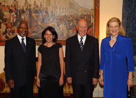 Visita del Secretario General de la ONU, Sr. Kofi Annan, cena en su honor