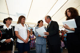 Entrega viviendas sociales conjunto habitacional Cardenal Silva Henríquez