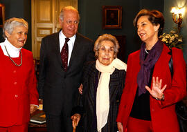 Presidente Lagos Recibe a Hortensia Bussi y Diputada Isabel Allende