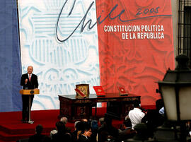 Firma de la Constitución Política de Chile del 2005