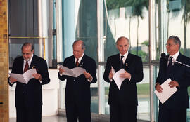 Reunión de trabajo con Presidentes de América del Sur, Brasil 2000