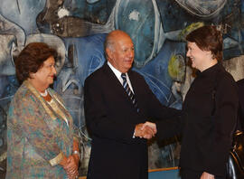 Fotografía y Saludo del Presidente de la República con Primer Ministro de Nueva Zelanda