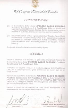 Diploma del Congreso Nacional del Ecuador mediante el cual se le otorga el Collar General Eloy Al...