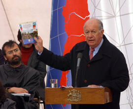 Entrega de Subsidios Habitacionales y Primera Piedra de Colector Clemente Escobar