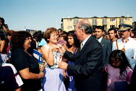 Entrega viviendas sociales conjunto habitacional Cardenal Silva Henríquez