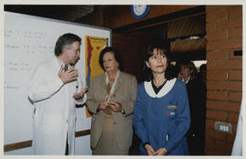 Visita Instituto Teletón Santiago. Señora Luisa Durán 13