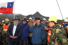 Presidente Lagos Visita Obras de Construcción Senda Vicuña-Yendegaia